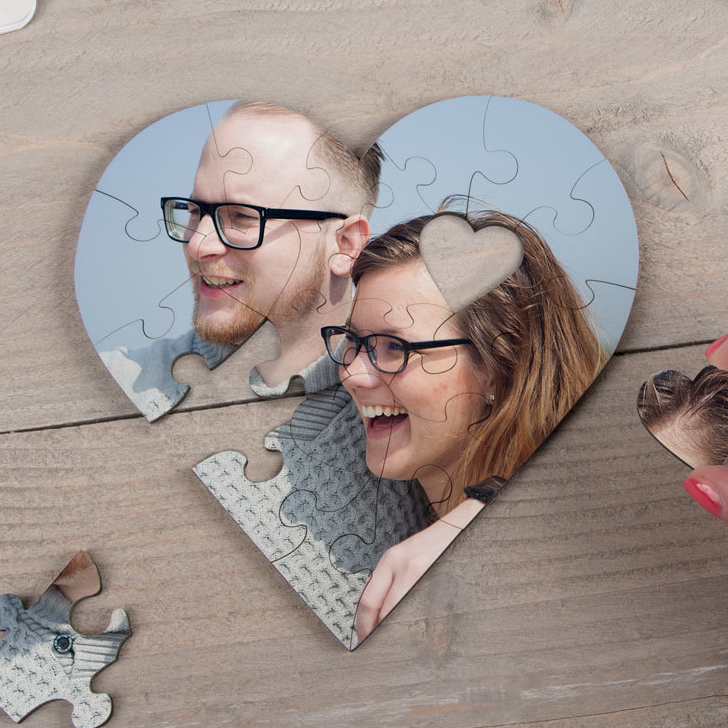 Heart Shaped Jigsaw Puzzle 22 pcs In Custom Box